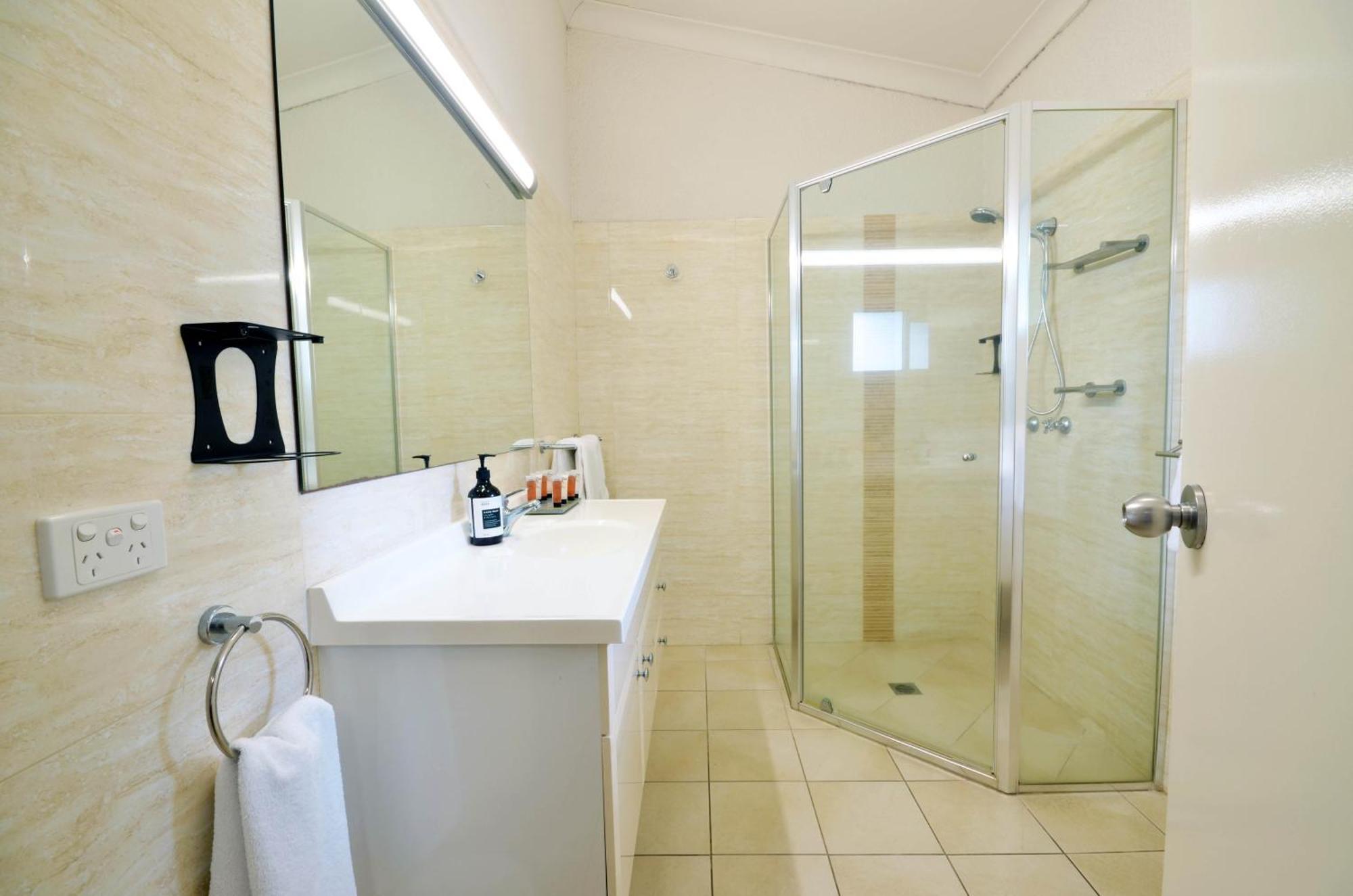 Boulevarde Motor Inn Wagga Wagga Esterno foto