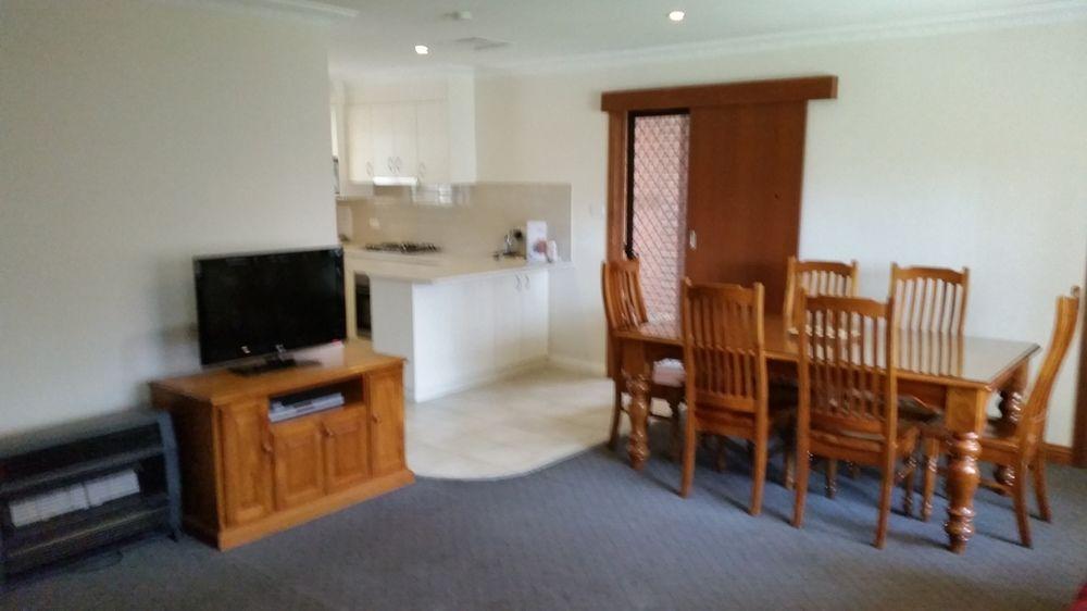 Boulevarde Motor Inn Wagga Wagga Esterno foto