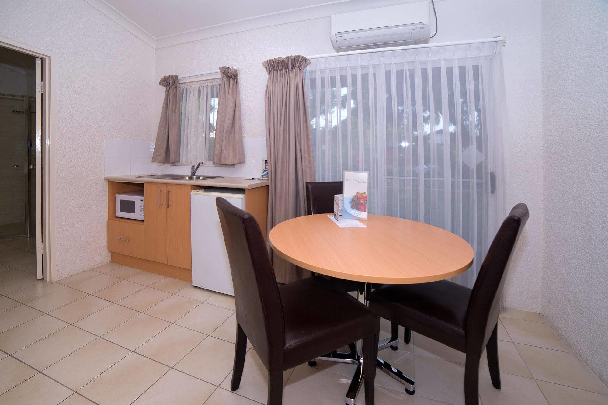 Boulevarde Motor Inn Wagga Wagga Esterno foto