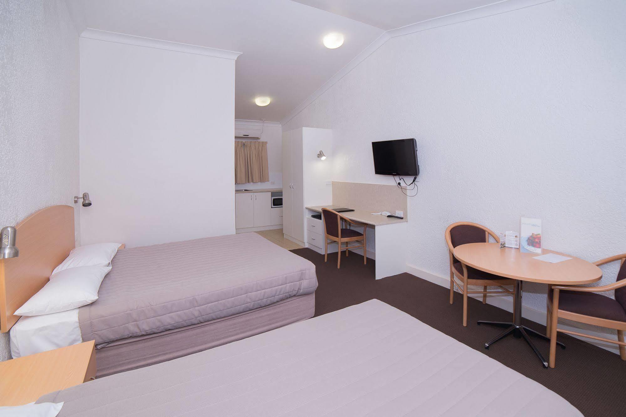 Boulevarde Motor Inn Wagga Wagga Esterno foto