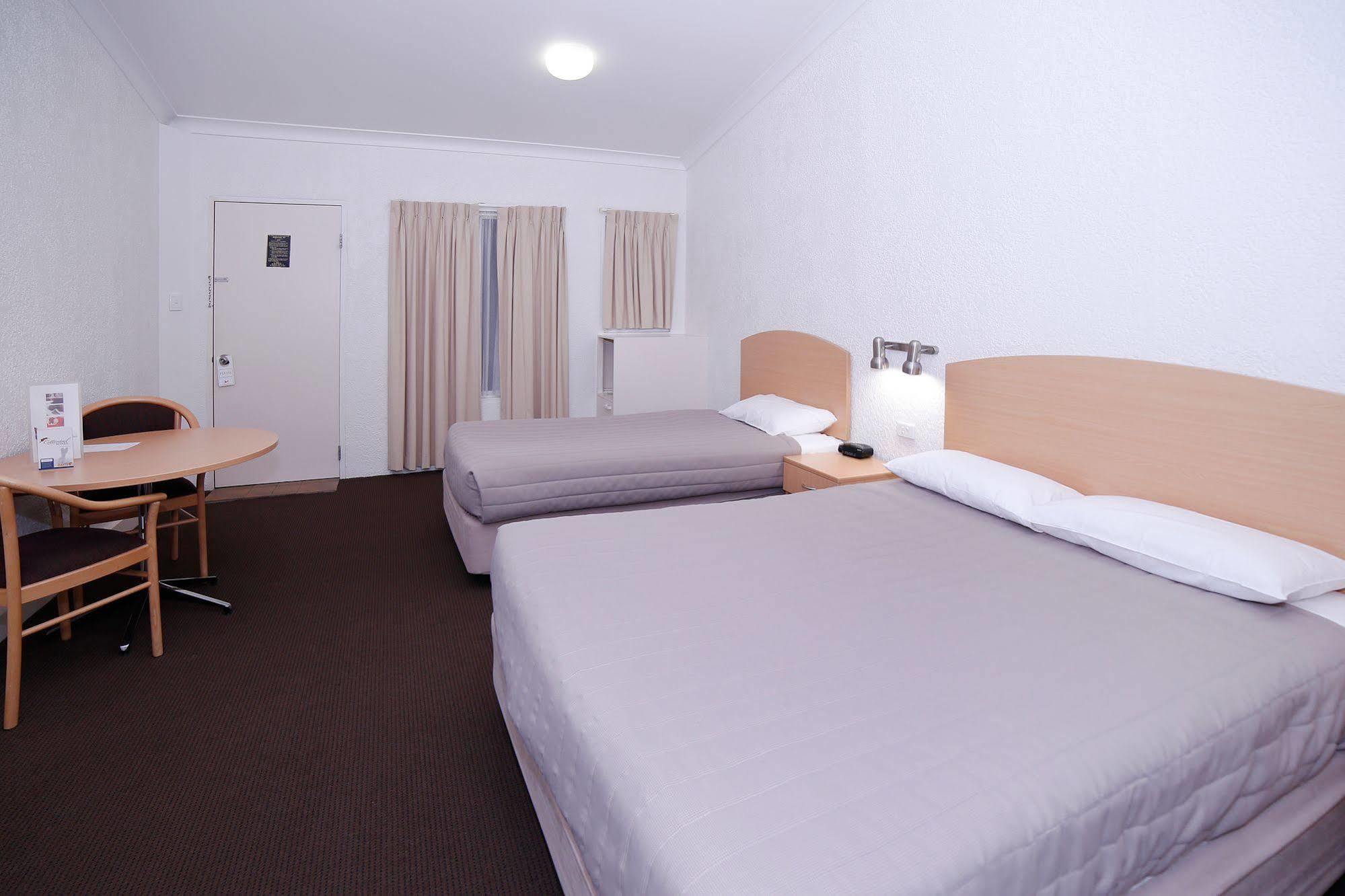 Boulevarde Motor Inn Wagga Wagga Esterno foto