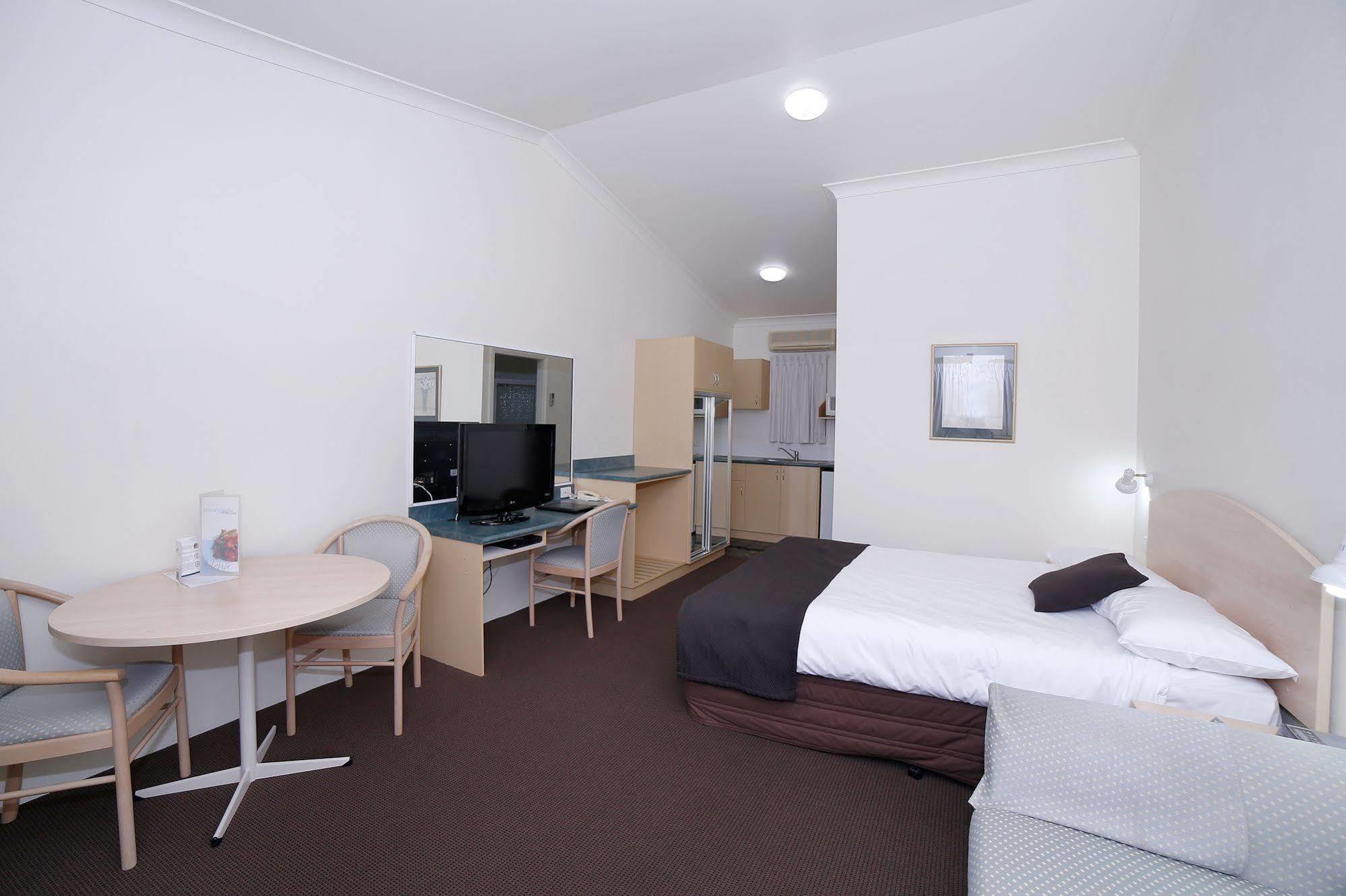 Boulevarde Motor Inn Wagga Wagga Esterno foto